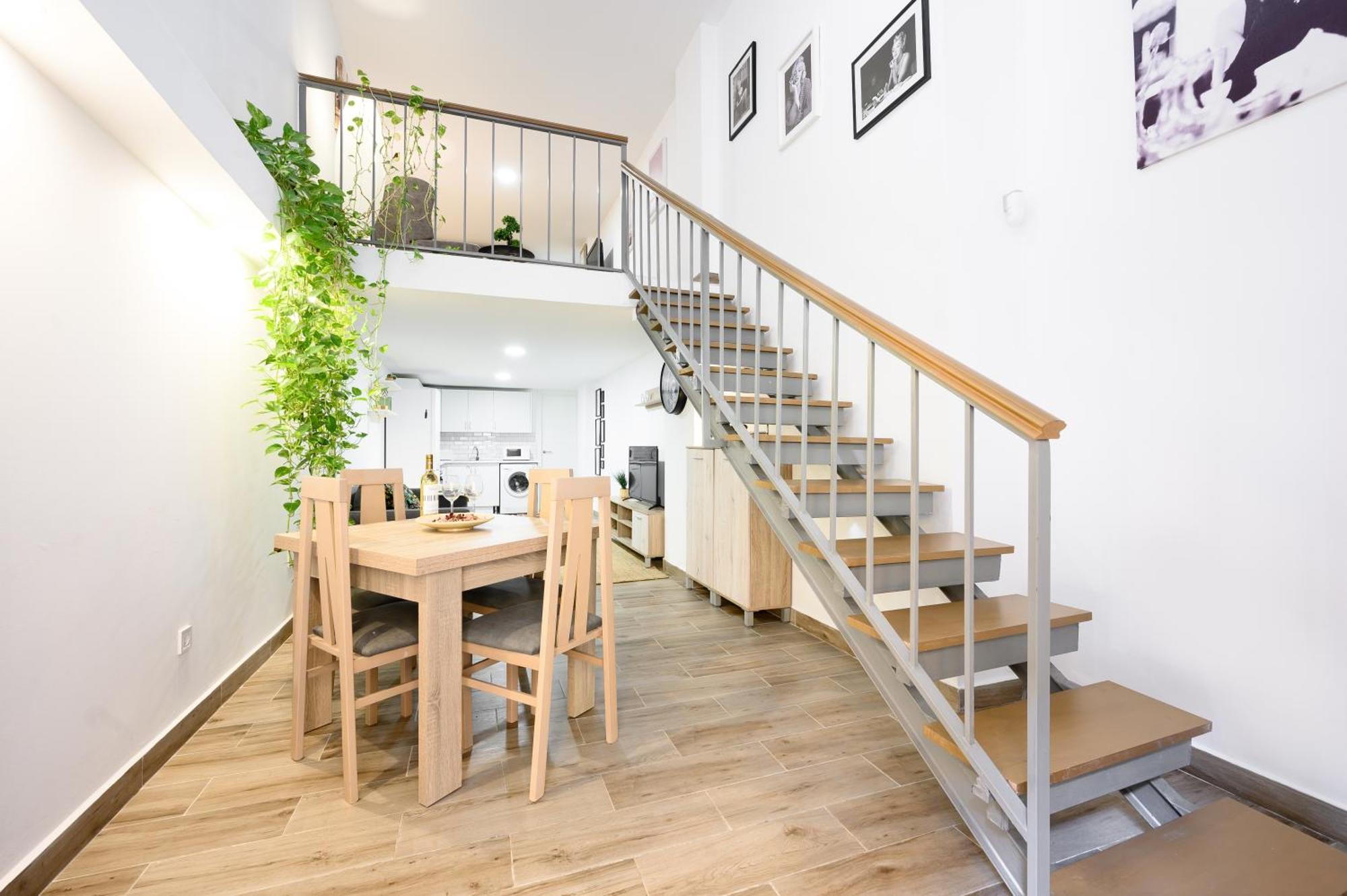 Nomad Urban Duplex Malaga